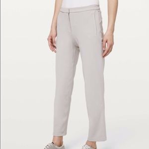 Lululemon On The Move Pant *Lightweight